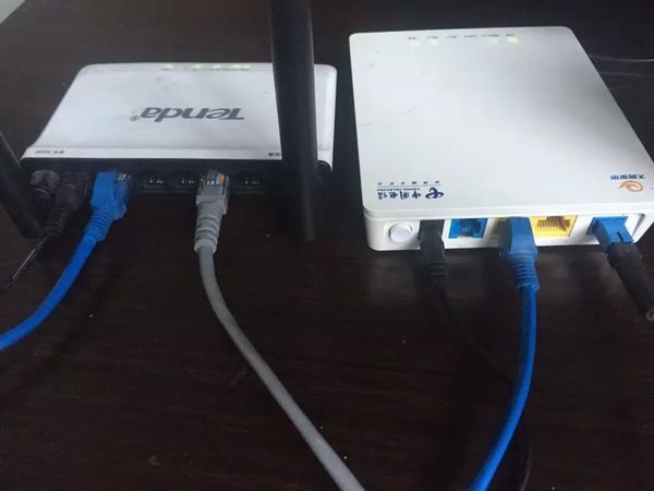 全面指南 让你的腾达N300顺利配对电信HG120C光猫，WiFi稳定全屋覆盖！